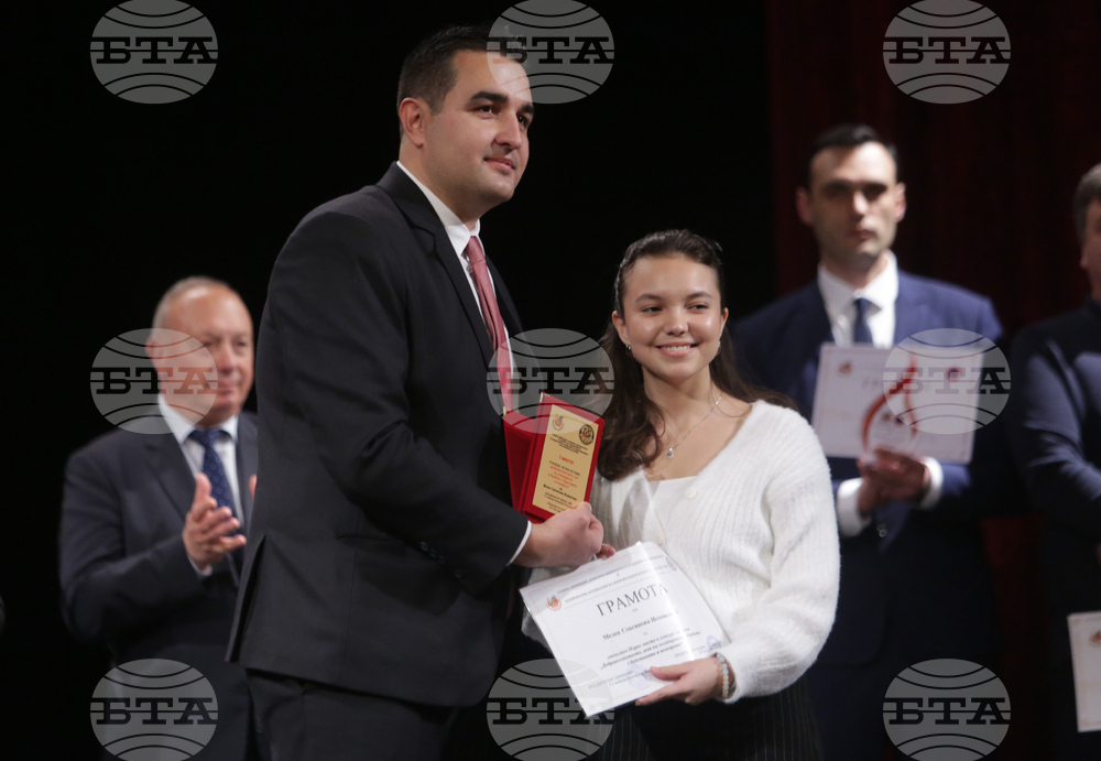 Пожарникар на годината - награди - Мелек Исмаилова 