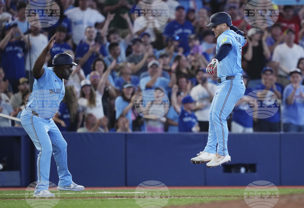 Cubs Blue Jays Baseball