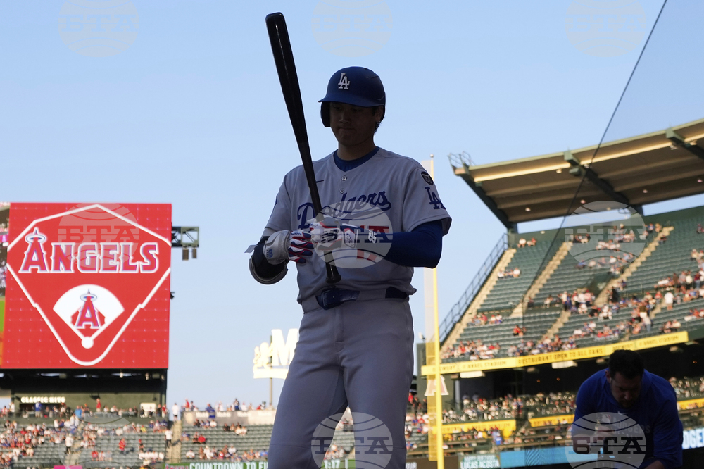 Dodgers Angels Baseball