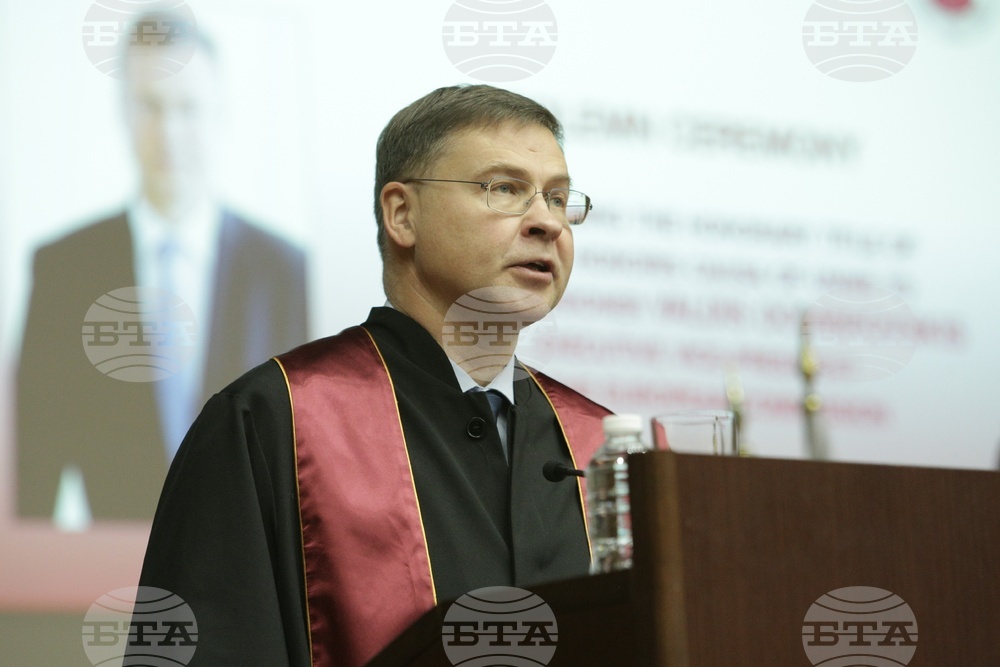 УНСС - Валдис Домбровскис - почетно звание