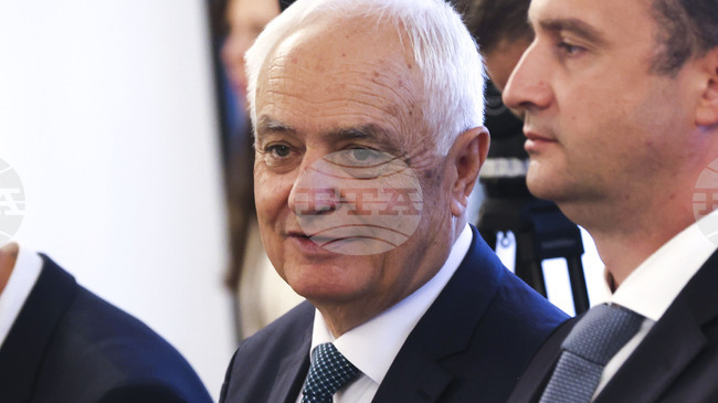 Подмладяването на състава е приоритет в кадровото осигуряване на Информационния център на Министерството на отбраната, заяви Атанас Запрянов