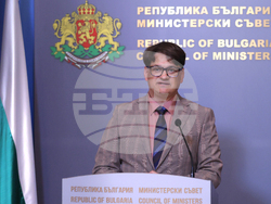 Министерски съвет - Мариан Бачев - брифинг