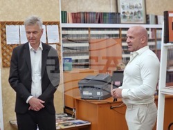 Ямбол - посланик на Кралство Дания Флеминг Стендер - книги - дарение