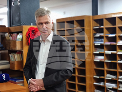 Ямбол - посланик на Кралство Дания Флеминг Стендер - книги - дарение