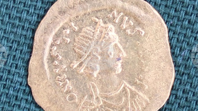Rare Byzantine Gold Coin Found near Sevlievo