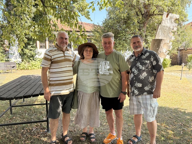 Шестима художници черпят вдъхновение от красотата на Самоков по време на пленер „Нишки на времето“