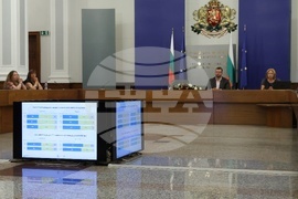 Министерски съвет - Нагласите на граждани и бизнес "Присъединяване на България към еврозоната"- среща