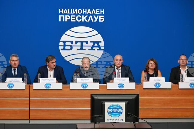 Национален пресклуб на БТА София - подписване на меморандум за сътрудничество