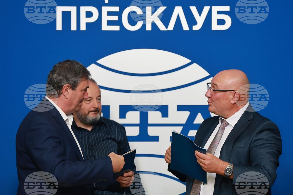 Национален пресклуб на БТА София - подписване на меморандум за сътрудничество
