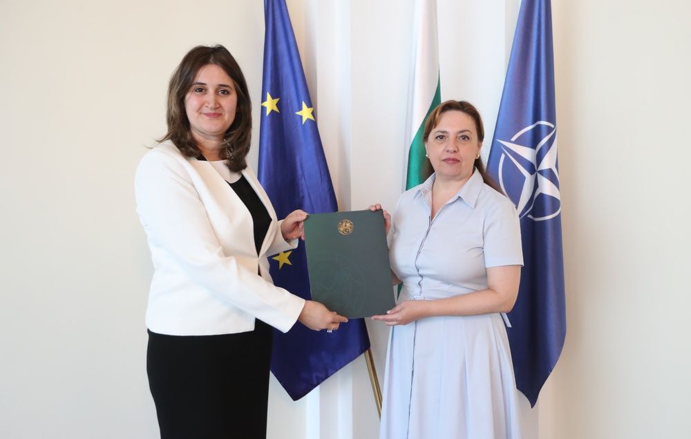 Зам.-министър Мария Ангелиева прие копия на акредитивните писма на посланика на Алжирската демократична и народна република 