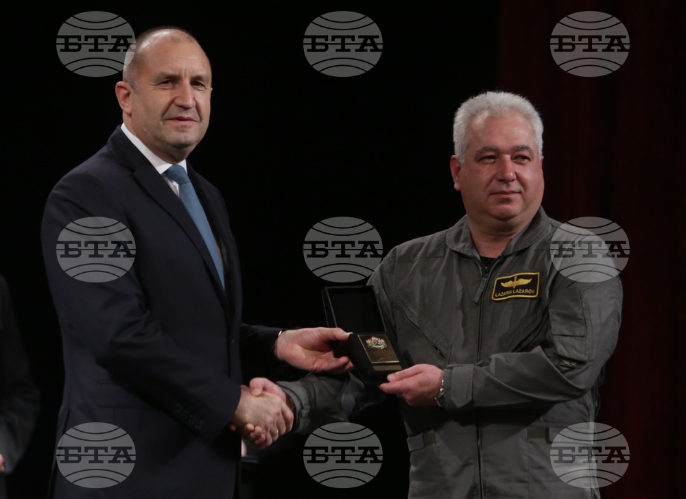 Пожарникар на годината - награди - Лазарин Лазаров