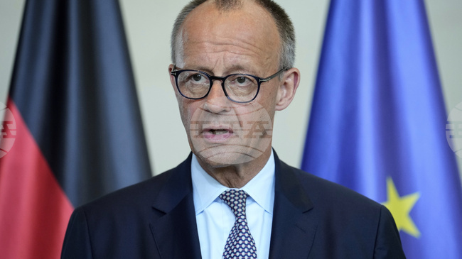 Германският канцлер Мерц призова Путин да се отнесе сериозно към срещата с Тръмп в Аляска