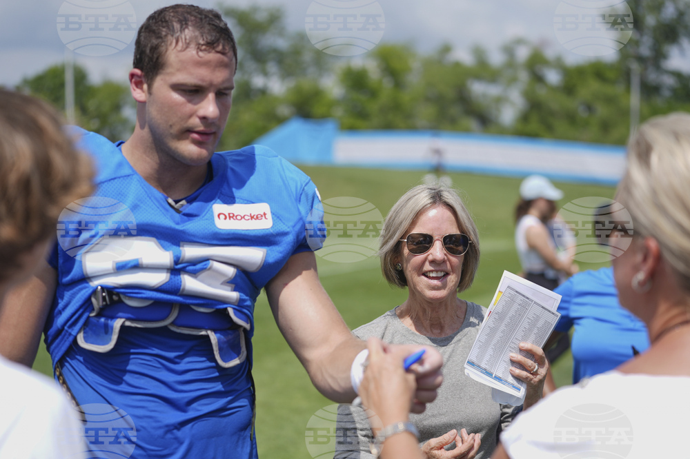 Dolphins Lions Football