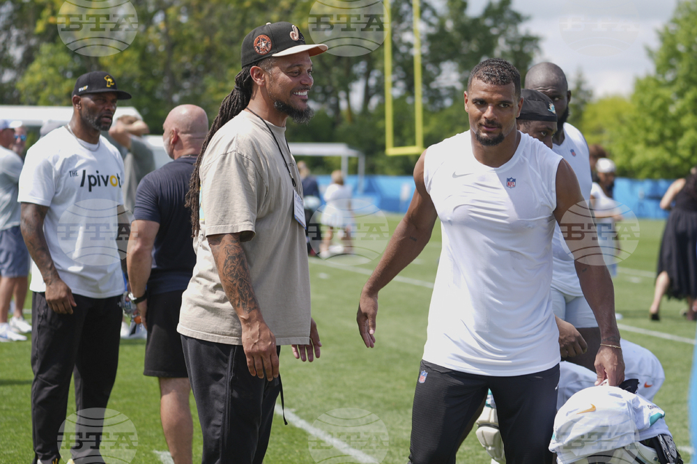Dolphins Lions Football