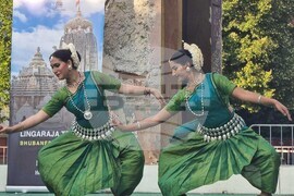 Кюстендил - индийски танци - представление