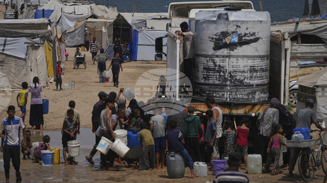 Най-малко 89 палестинци са убити при израелски атаки в Газа 