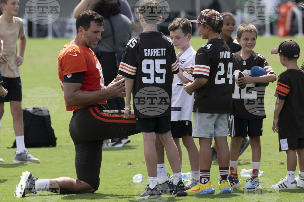 Browns Eagles Football