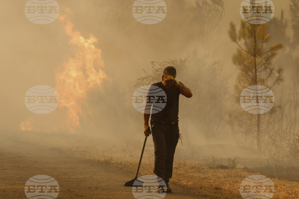 APTOPIX Spain Fires