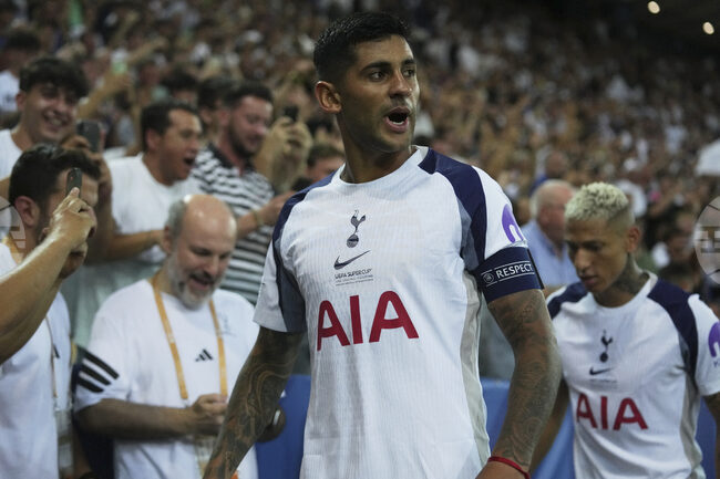 Защитникът Кристиан Ромеро е възстановен и може да играе срещу Челси, потвърди мениджърът на Тотнъм Томас Франк