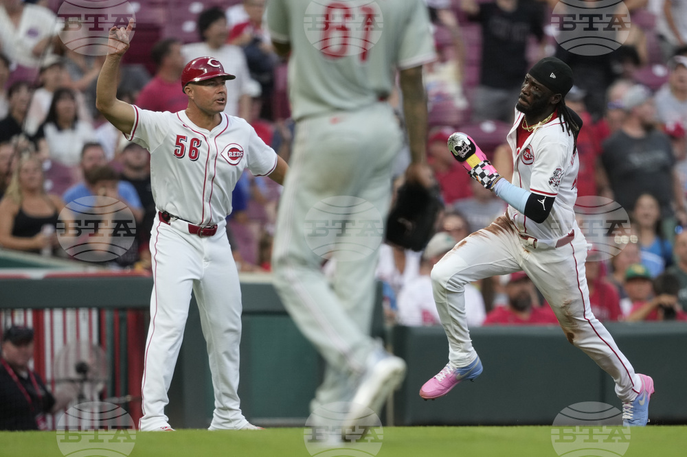 Phillies Reds Baseball