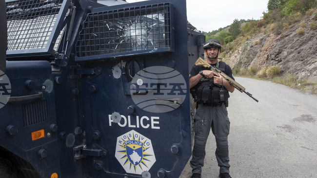 Косовската полиция арестува лице, превозвало седем чужденци с камион