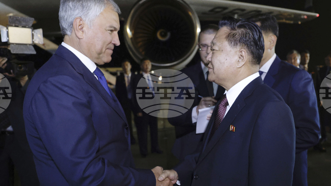 Председателят на руската Държавна дума Вячеслав Володин се срещна със севернокорейския лидер Ким Чен-ун в Пхенян