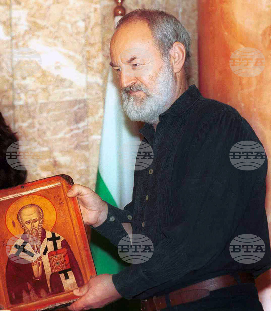 Poet Boris Hristov at 80: A Voice Beyond the Mainstream