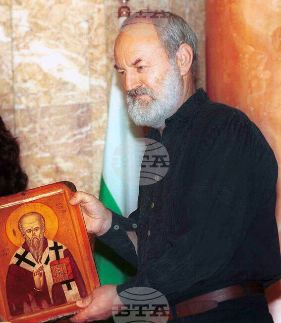 Poet Boris Hristov at 80: A Voice Beyond the Mainstream 