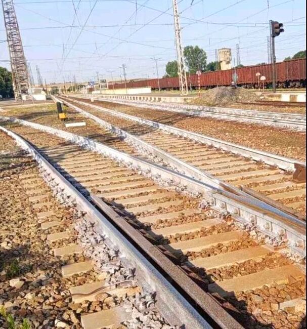 Приключи рехабилитацията на железопътната инфраструктура на гарите в Зимница и Стралджа, съобщиха от НКЖИ