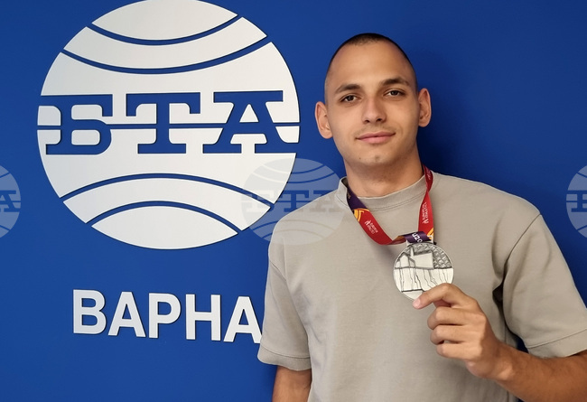 Европейският вицешампион на 110 метра с препятствия при младежите до 20 години Християн Касабов мисли за Олимпиадата в Лос Анджелис 2028