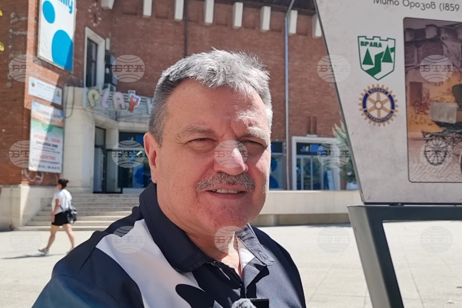 Raziskovalci, povezani s prikrivanjem izvora COVID-19, še vedno prejemajo visoke dotacije; V Bolgariji porast primerov raka pljuč