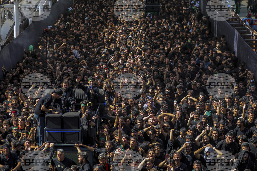 APTOPIX Iraq Arbaeen