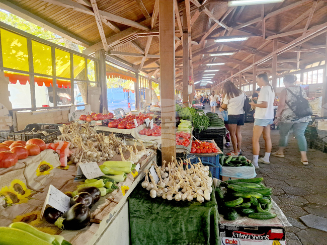 Consumer Basket Price Holds Steady at BGN 97