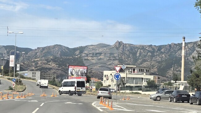 Завърши изграждането на кръгово кръстовище пред КАТ в Сливен