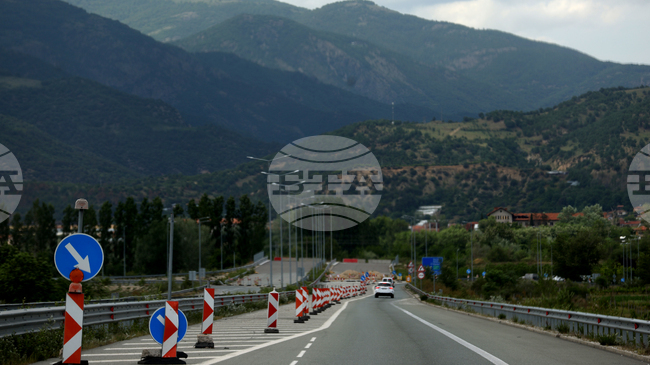 АПИ призовава да се шофира с повишено внимание по пътни участъци в област Благоевград на 25 и 26 март заради профилактика на тол рамки