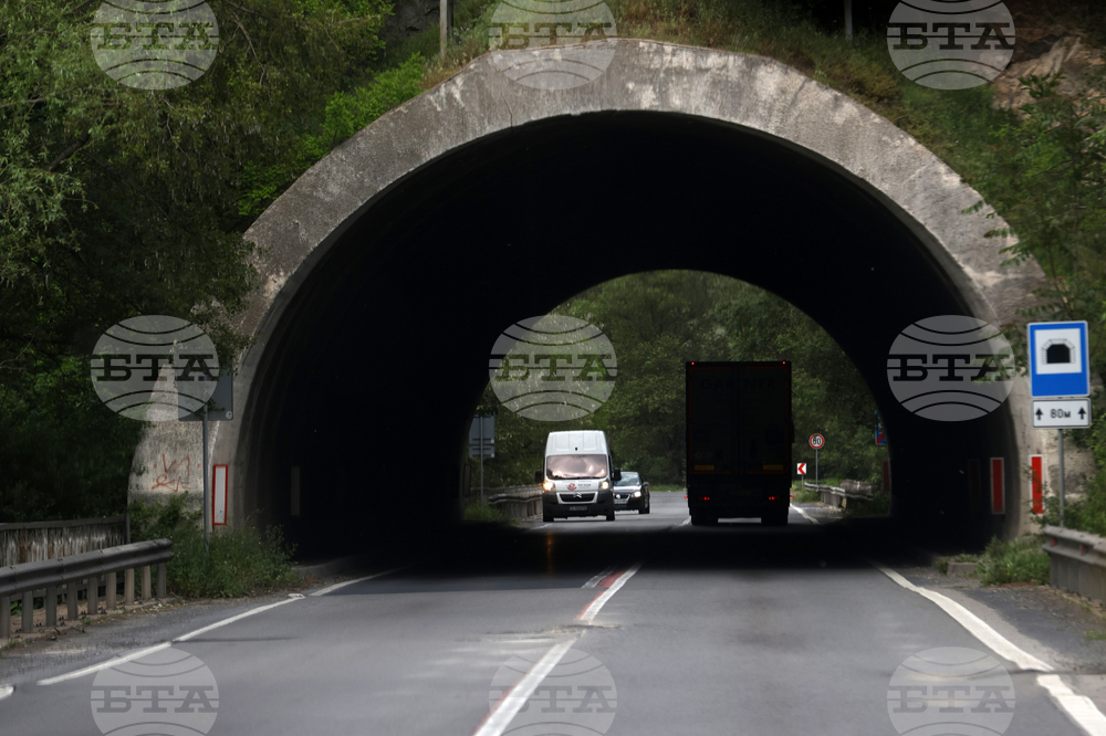 На 21 и 22 октомври временно ще се ограничи движението в тръбата за София на тунела „Големо Бучино“ на автомагистрала „Струма“ 