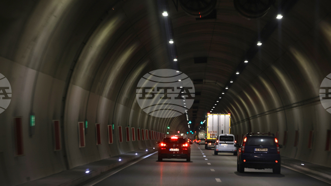 Възстановено е осветлението в тунел „Големо Бучино“ на магистрала „Струма“ в посока Перник, съобщиха от АПИ