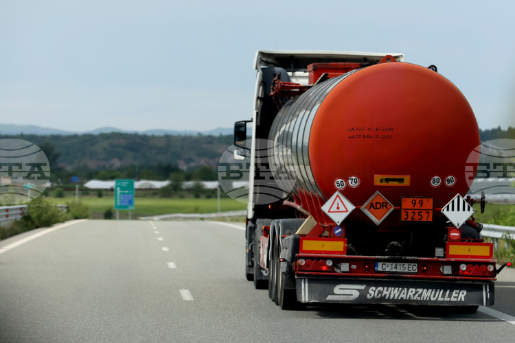 Bulgaria Runs BGN 16.3 Bln Foreign Trade Deficit in January–October 2025