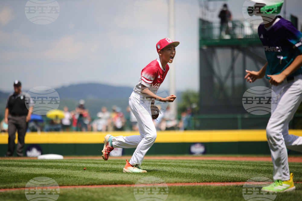 LLWS Czech Republic Japan Baseball