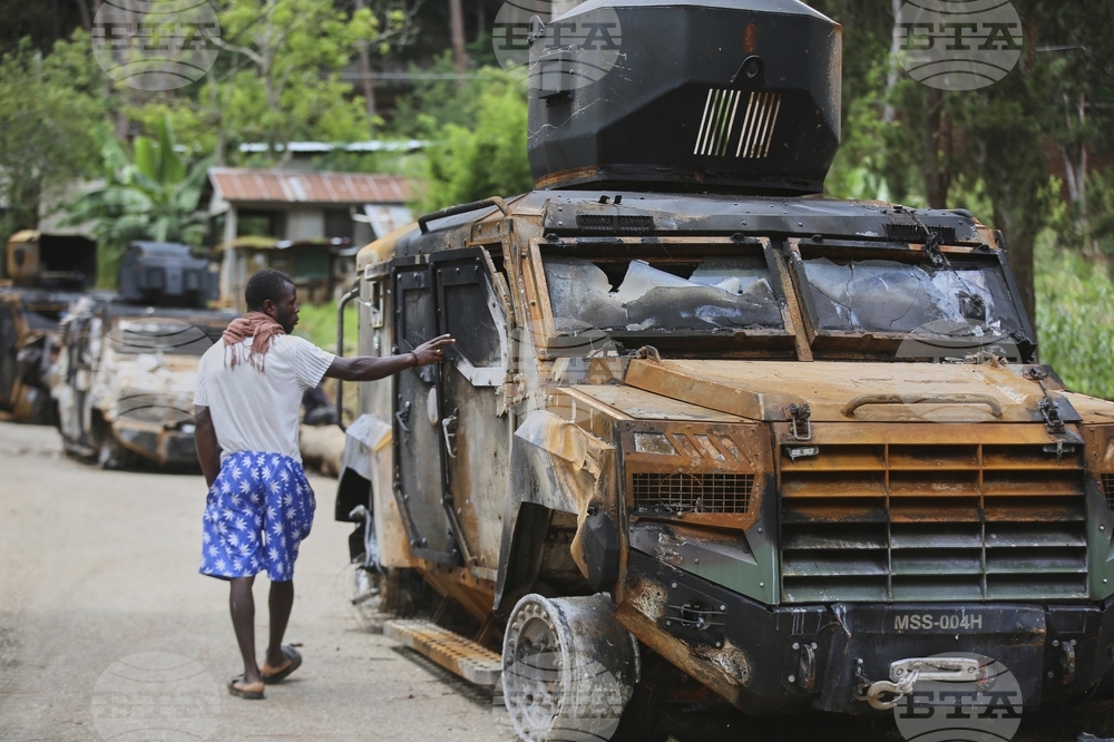 Двама души загинаха при инцидент с бронирани машини в Хаити