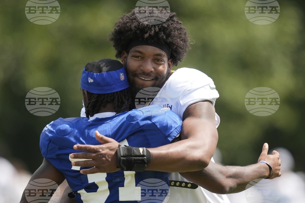 Colts Packers Camp Football