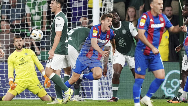 Милан се е съгласил да привлече 18-годишния нападател на Партизан Костич