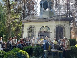 Свищов - манастир „Покров Богородичен“ - храмов празник