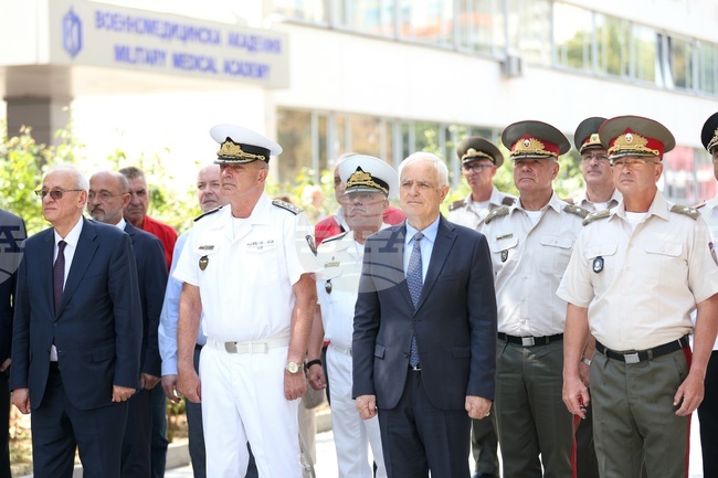 Bulgaria Marks National Salvation Day Honouring Fallen Rescuers