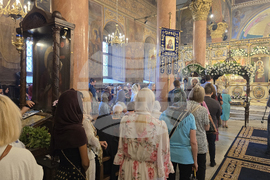 Пловдив - Успение Богородично - Архиерейска света литургия