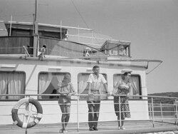 На разходка по река Дунав с пътническия речен кораб  „Георги Димитров“ през 1953 година