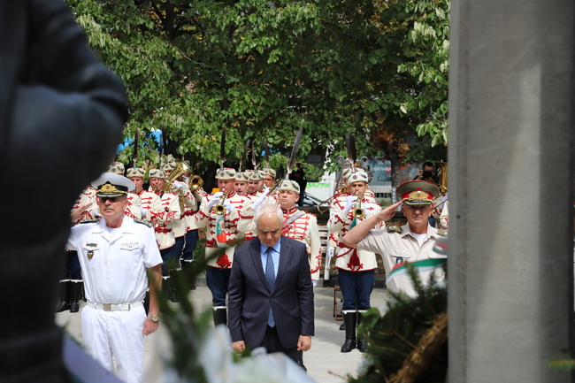 ВМА: Да помним онези, които избраха да спасят чуждия живот пред своя