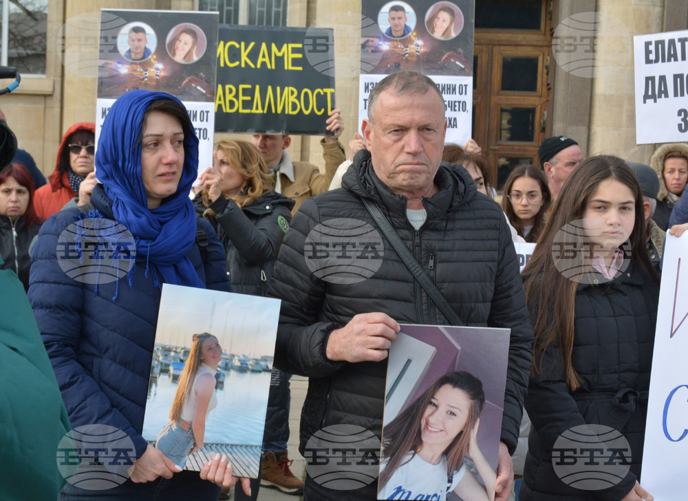Русе - протест - разследване срещу обвинени за катастрофа