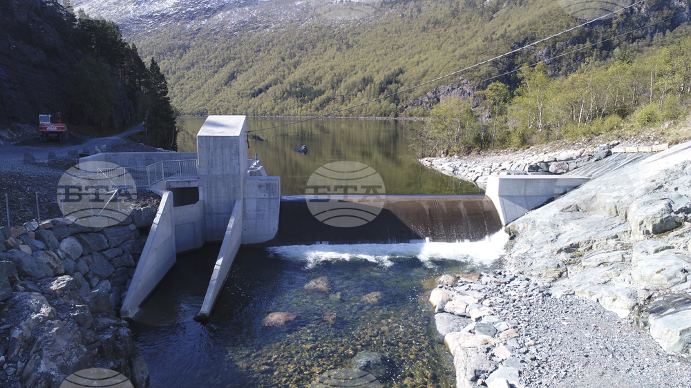 Norway Russia Dam