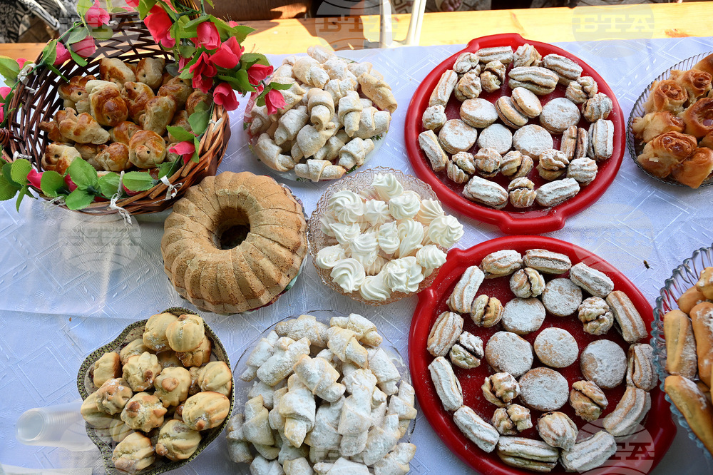 Благотворителна инициатива „Сладкиш с кауза“ ще бъде организирана днес в Българското училище „Райна Княгиня“ в Корк, Ирландия